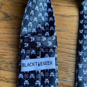Black Tie Geek Atari Space Print Neck‎ Tie